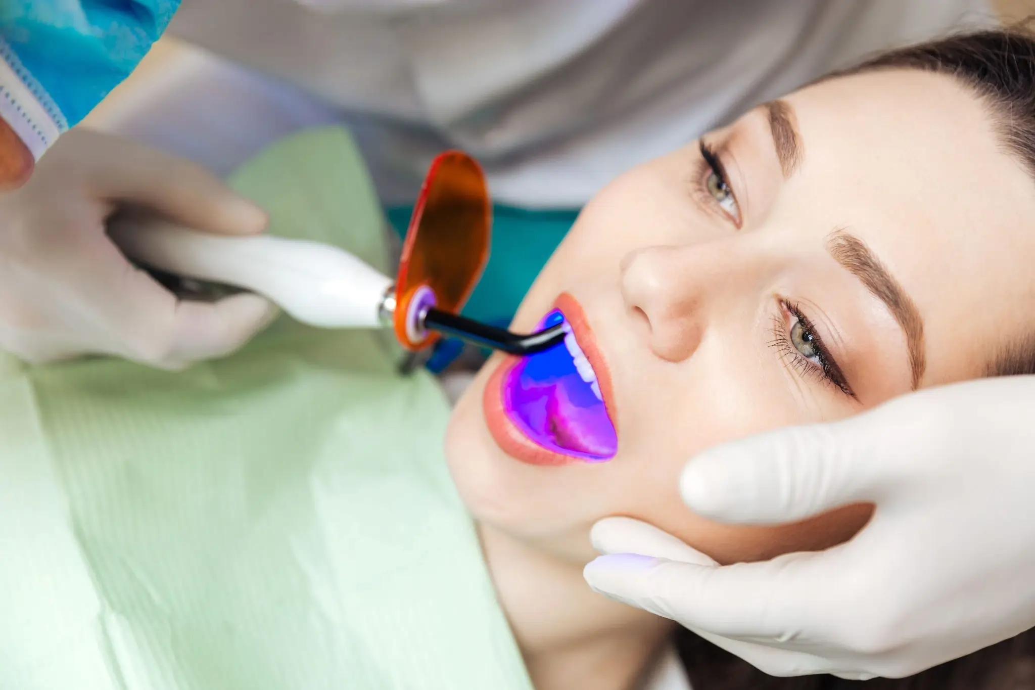 What Does Pain Feel Like During and After Laser Teeth Whitening Halifax?